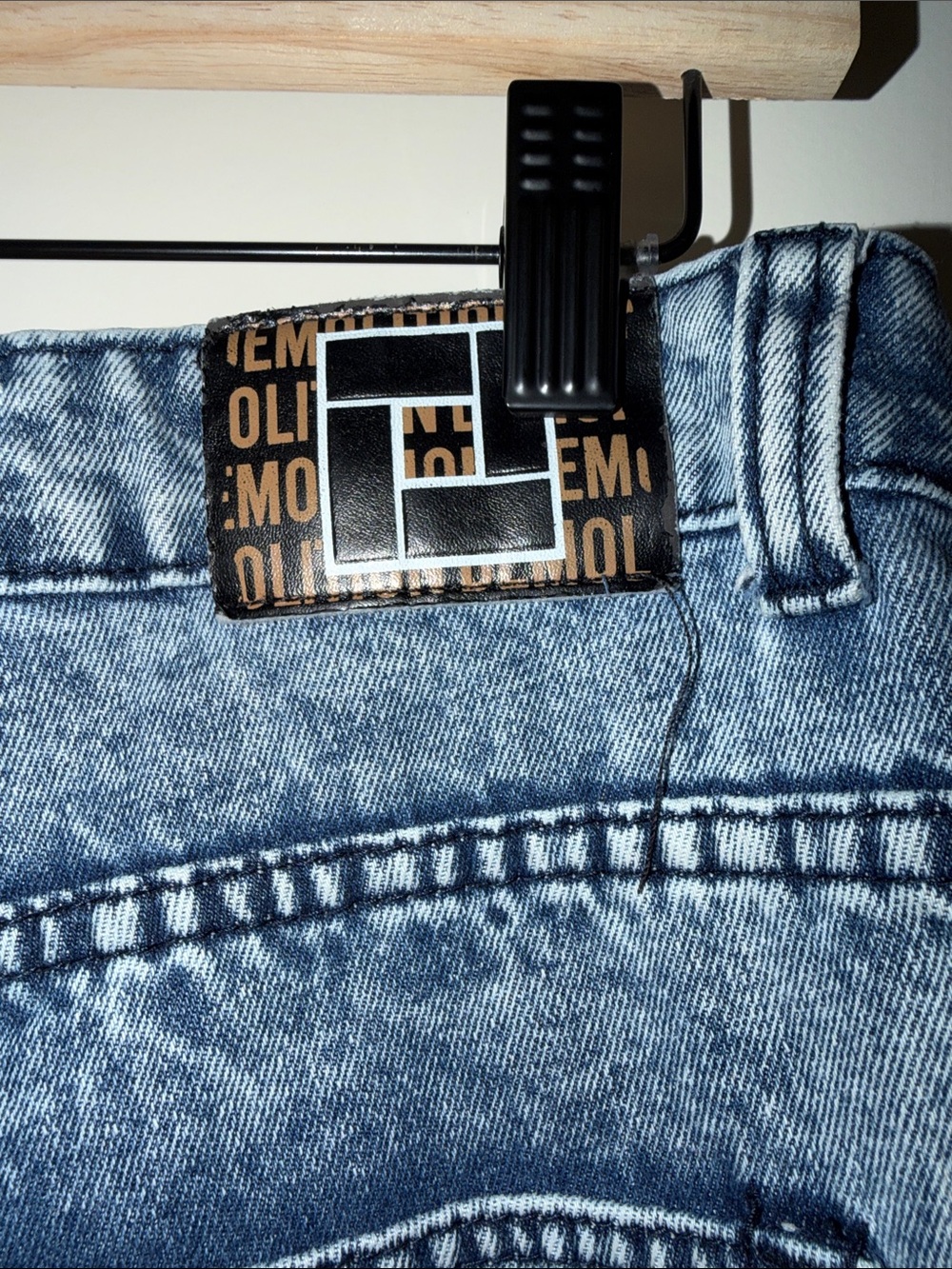 Demolition Acid-Wash Blue Lightning Embroidered Men’s Jeans - Picture 7 of 10